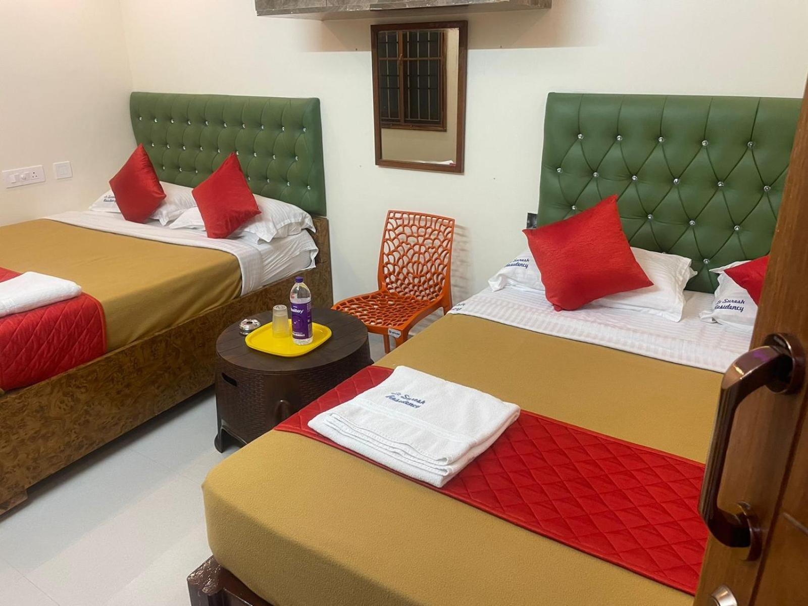 Le Suresh Guest House Pondicherry Exterior foto